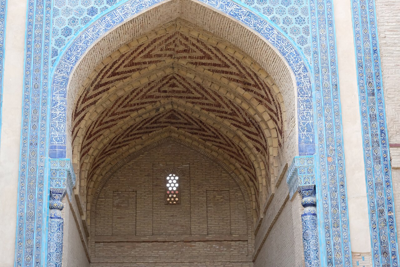 Portail à faïences de Sultan-Saodat