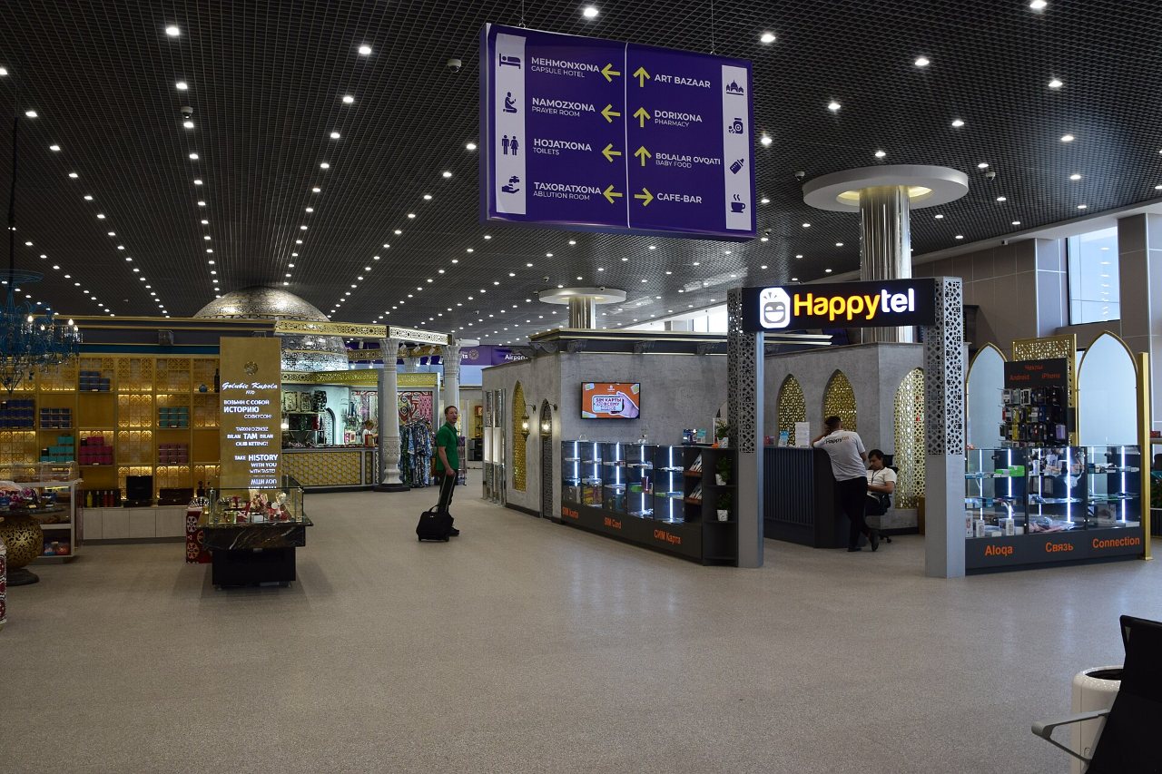 Le terminal d'un aéroport ouzbek