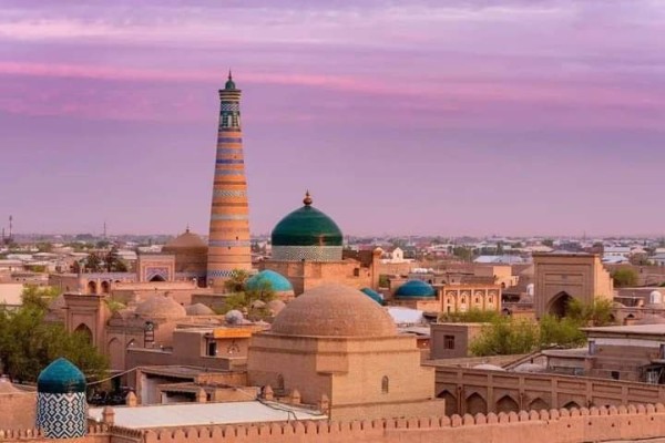 Panorama de Khiva à la lumière du soir